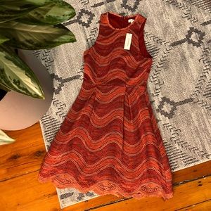 Purchased for a fall wedding. Never worn and did not return within 30 days 🙃.